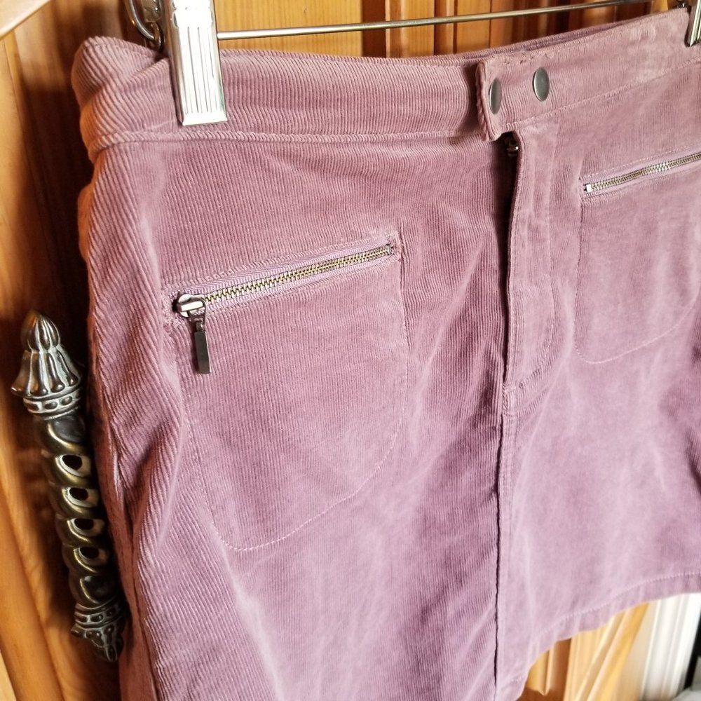 Mossimo Purple Corduroy Mini Skirt Size 12 - Picture 3 of 4